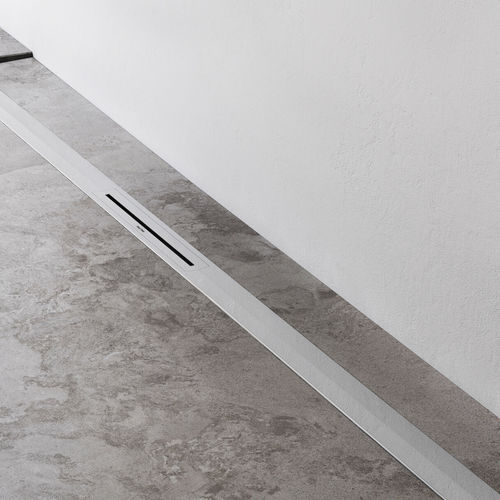 Ralo linear de chuveiro em aço inoxidável polido - R-LINE-700-P - ESS Easy Drain - de alta resistência