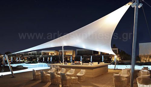 Estrutura tensionada com estrutura metálica - SANI RESORT - Arka - para cobertura / com membrana em PVC / para espaço público