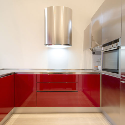 Cozinha contemporânea - SU MISURA - MiniCucine.com - em madeira laqueada / modular / laqueada