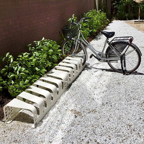 Bicicletário de piso - CLAPS - THE ITALIAN LAB SRL - para espaço público / em chapa de aço / da linha comercial