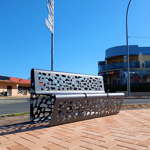 Banco para espaço público contemporâneo - SOFA CLAPS - THE ITALIAN LAB SRL - em chapa de aço / com encosto / sem braços