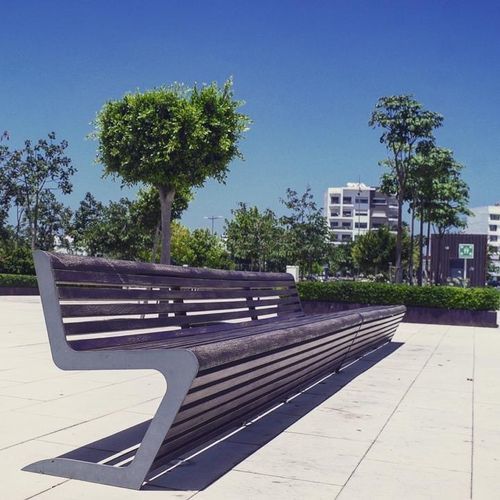 Banco para espaço público contemporâneo - WOODY RECY - THE ITALIAN LAB SRL - em plástico reciclado / em aço galvanizado / em aço inoxidável