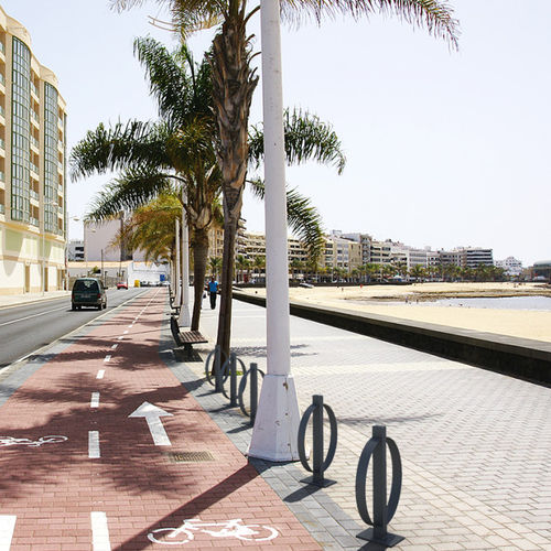 Bicicletário de piso - ROUND - THE ITALIAN LAB SRL - para espaço público / em aço / da linha comercial