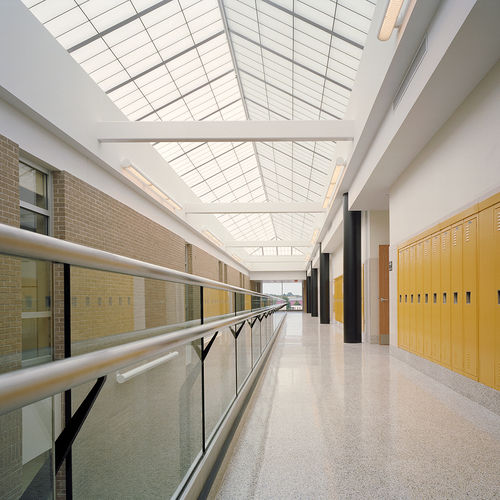 Cobertura de vidro metálica - PRE-ENGINEERED SKYROOFS® - Kalwall - piramidal