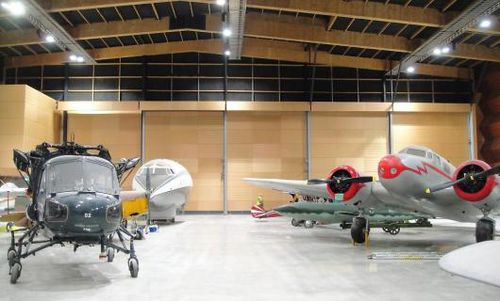 Porta industrial de correr - MOTAT - Jewers Doors - em madeira / para hangar
