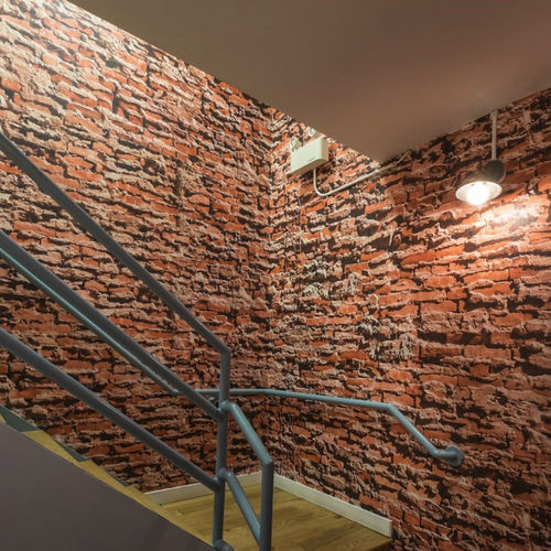 Papel de parede contemporâneo - SOHO BRICK WALL - FLAVOR PAPER - vinílico / padrão urbano / efeito de tijolo
