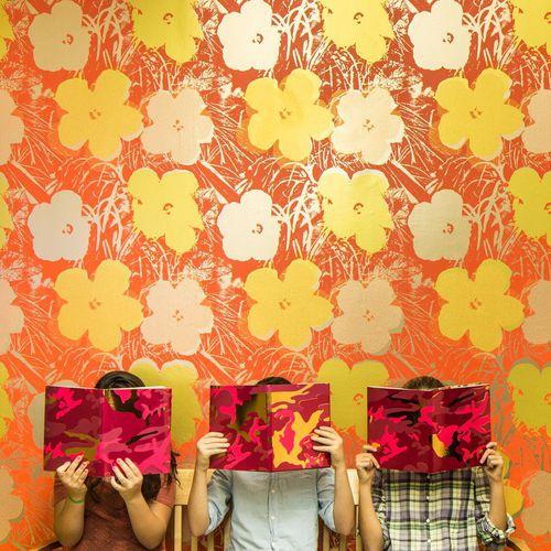 Papel de parede contemporâneo - FLOWERS - FLAVOR PAPER - em poliéster / com padrão floral / dourado