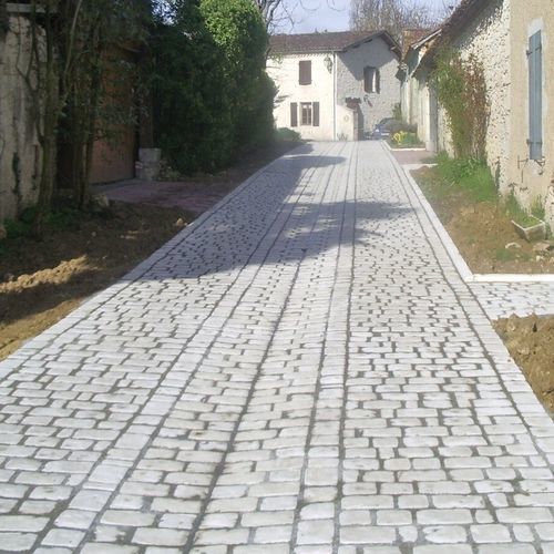Bloco de pavimentação em concreto - PAV&Eacute;S 5 FORMATS - REPLIK - para ambiente externo / para área externa / para pátio