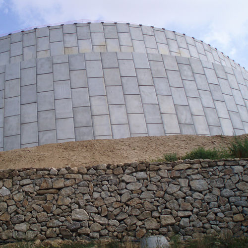 Muro de contenção em concreto armado - Farcimar - modular / pré-fabricado / em terra armada