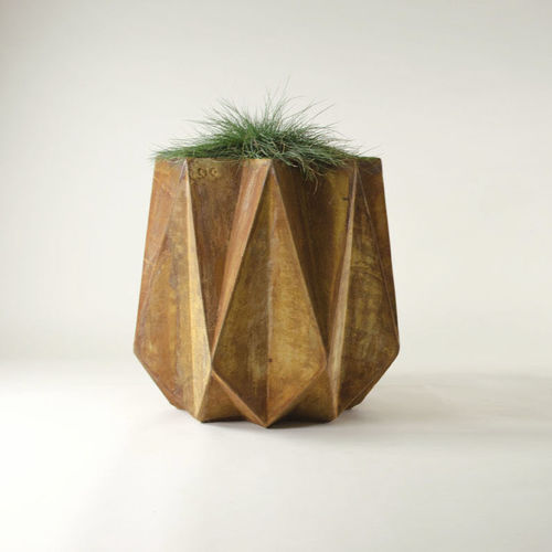 Floreira em concreto reforçado com fibras - KRONEN 65 CORTEN STEEL - Adam Christopher Design - contemporânea / para espaço público / para ambiente interno