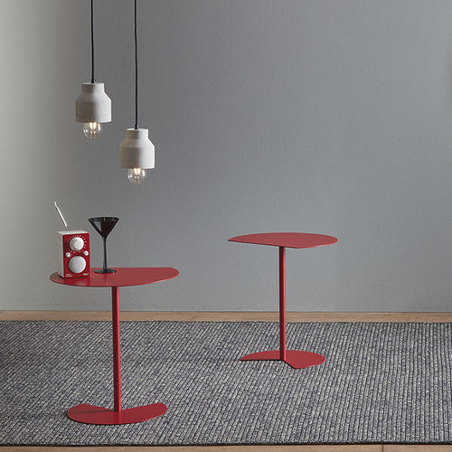 Mesa de lanchonete contemporânea - WAY - MEME DESIGN - metálica / com base metálica / em forma de D