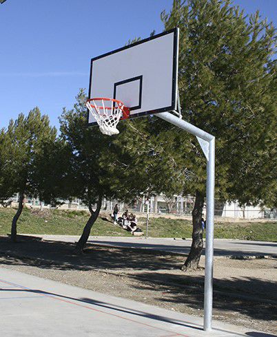 Tabela de basquete para ambiente externo - Nápoles - LAUSIN Y VICENTE S.L. - para escola / para fixação em buchas no piso / para chumbar no solo
