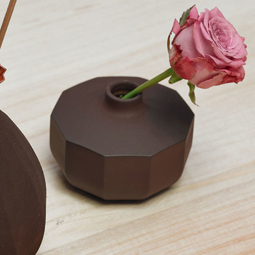 Vaso contemporâneo - MEMORY - TOAST - em cerâmica / em cobre / da linha comercial