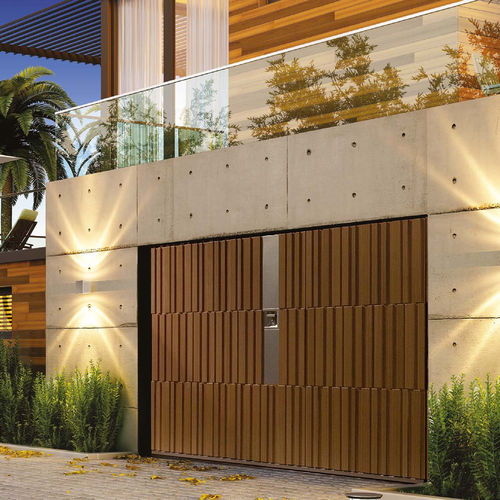 Portão basculante para garagem - Matrix - SILVELOX GROUP SPA - em carvalho / em lariço / em okoumé