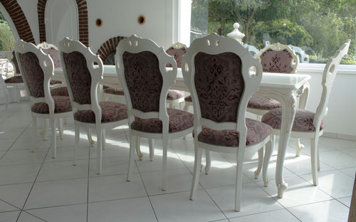 Mesa de jantar de estilo francês - VENERE - ORSITALIA - em madeira tingida / em madeira maciça / em madeira laqueada