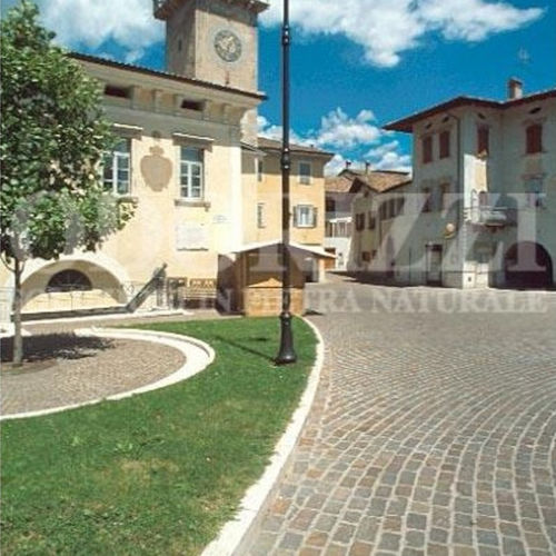 Bloco de pavimentação em pórfiro - DELGORSA® : BLOCKS - ODORIZZI soluzioni in pietra - para ambiente externo / antiderrapante / resistente ao gelo