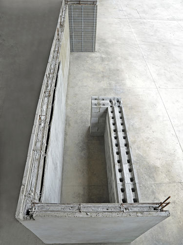 Bloco de concreto oco - 3C  - ISOLTECH - celular / para parede estrutural / antissísmico