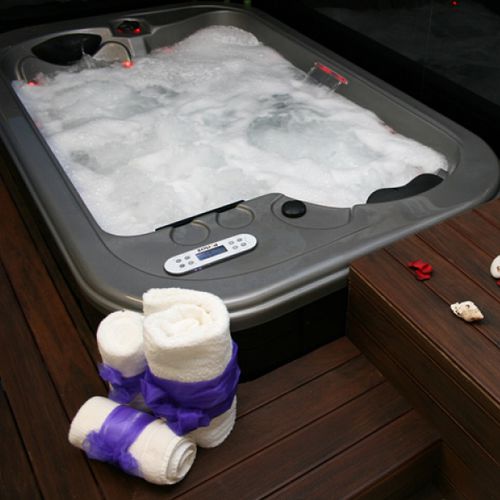 Spa acima do piso - CONFORT 1.1 - AWD - retangular / de 2 lugares / em acrílico