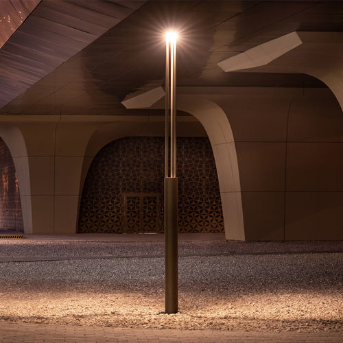 Coluna de luz contemporânea - Altimi X - Bottega 7 - em aço inoxidável / de LED / para ambiente externo