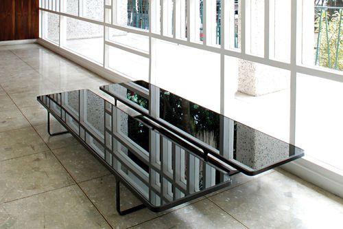 Mesa de centro contemporânea - TREBBI LONGA - Estudiobola - em madeira / em vidro / em alumínio