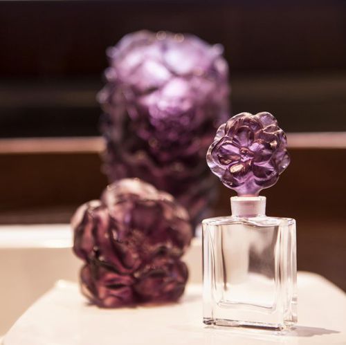 Frasco em cristal - Camelia - Daum - de perfume