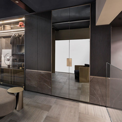 Guarda-roupa contemporâneo - HEGE - Shake Design - em madeira / em bronze / com portas de abrir