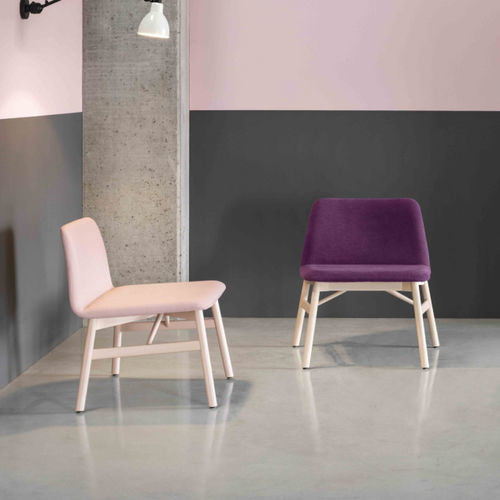 Poltrona contemporânea - BARDOT LOUNGE - Traba' - em veludo / em faia / ecológica