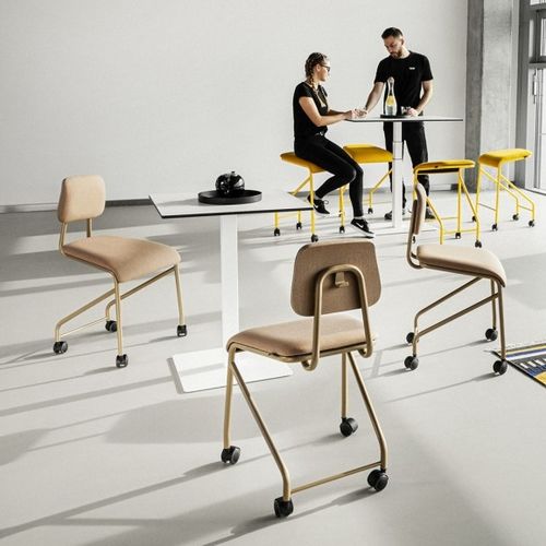 Banqueta de escritório contemporânea - CO - vank - em madeira / com rodízios / giratória