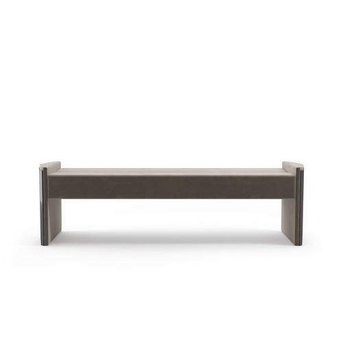 Otomana contemporânea - Algerone - LUXXU MODERN DESIGN & LIVING - em veludo / em madeira / em latão