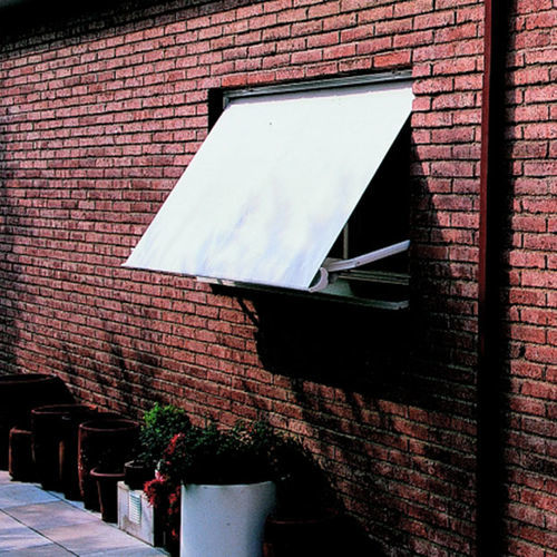 Toldo reto de braço pivotante - PRT/PRS-21 - LLAZA WORLD, S.A. - motorizado / manual / para varanda