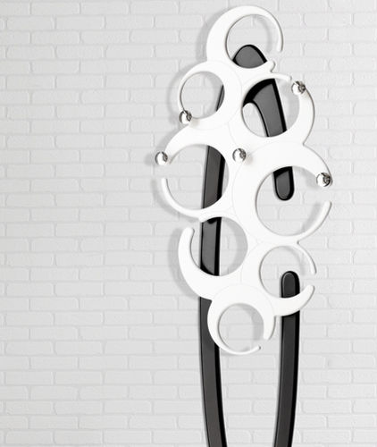 Cabide de parede contemporâneo - P4342 - PINTDECOR - em metal cromado / múltiplo / laqueado
