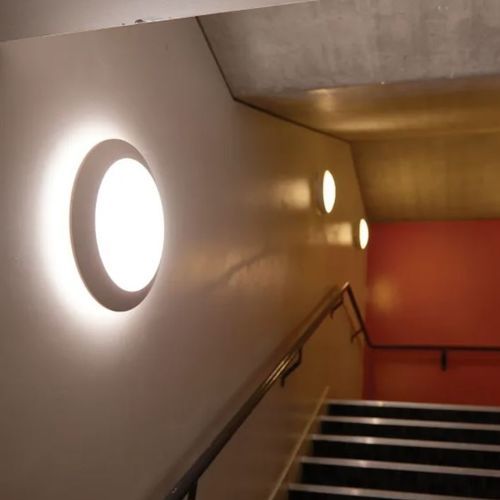 Arandela contemporânea - CELESTE - LUCECO - para ambiente interno / em policarbonato / redonda