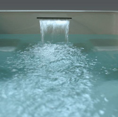 Bica de banheira em compósito - LAME D&rsquo;EAU - WATERGAME COMPANY - de parede / da linha comercial / para uso doméstico