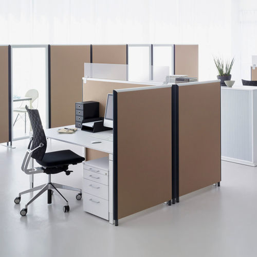 Separador de estações de trabalho de piso - FORMFAC - PREFORM GmbH - de instalação livre / em tecido / metálico