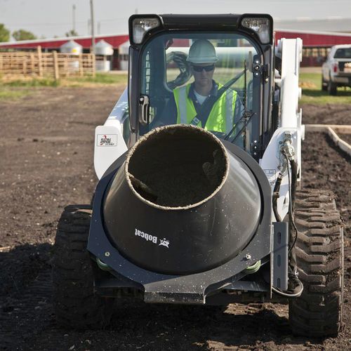 Betoneira compacta - BOBCAT - para carregadeira