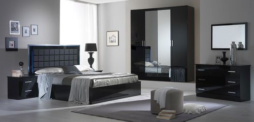 Cama de casal - AMBRA - Ben Company srl Industria Mobili - contemporânea / estofada / com cabeceira estofada