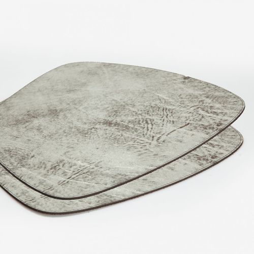 Individual de mesa em couro - BUMERANG - Estetik Decor - contemporâneo