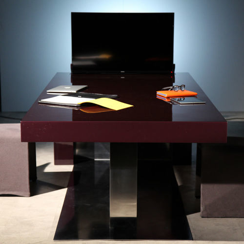 Mesa contemporânea - Alter Ego - Laboratorio Mattoni - de fibra de vidro / epóxi / com base em aço inoxidável polido