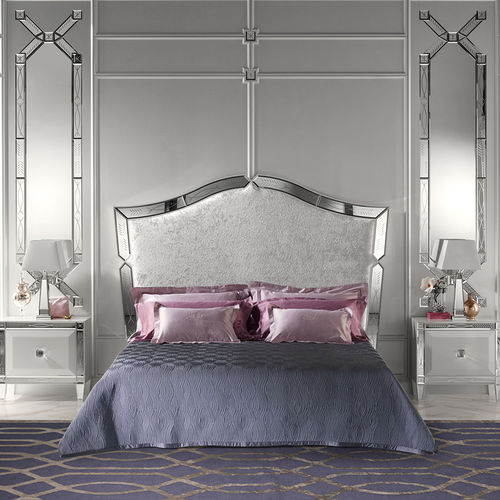 Cama de casal - CVL020 - Prestige srl unipersonale - clássica / estofada / com cabeceira