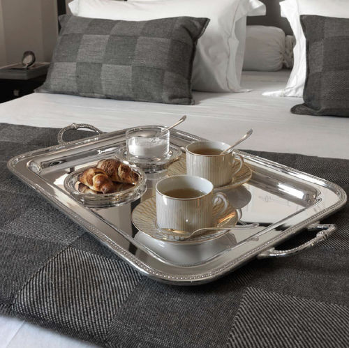 Bandeja de servir em metal prateado - LE PERLE : 9.47.3802 - Rino Greggio Argenterie spa - para uso doméstico / da linha comercial