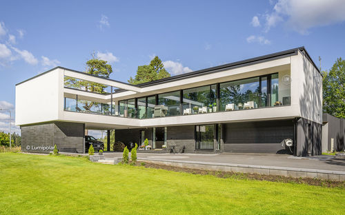 Casa moderna - ENERGY 284 - Lumi Polar - com varanda / de 2 andares / a lenha