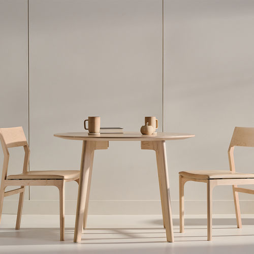 Mesa de jantar contemporânea - T108  - KASTELLA - em carvalho / em nogueira americana / em madeira de ácer
