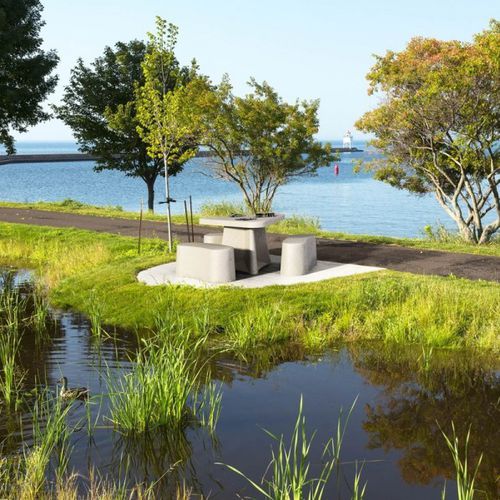 Mesa de piquenique contemporânea - TRIANGLE - PREFAC MYWAY - em concreto / triangular / com cadeiras integradas