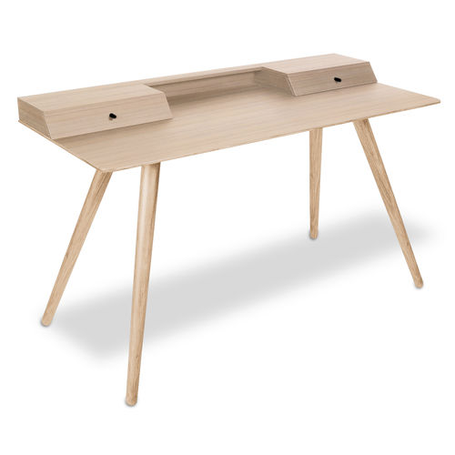 Escrivaninha de design escandinavo - STICK - PBJ Mobler ApS - em carvalho / em madeira maciça / com compartimento de arrumação