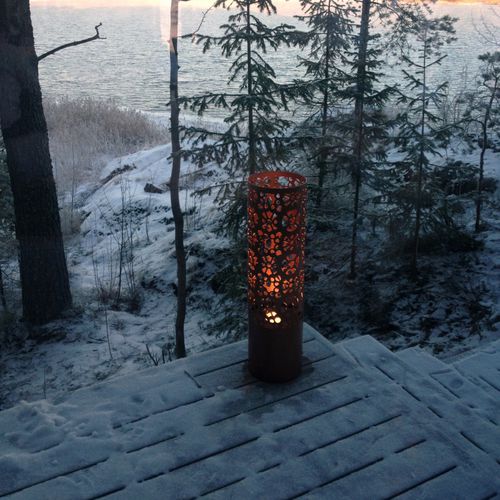 Poste balizador de iluminação de jardim - TUBO - Tessaro Group - contemporâneo / em chapa perfurada / IP65