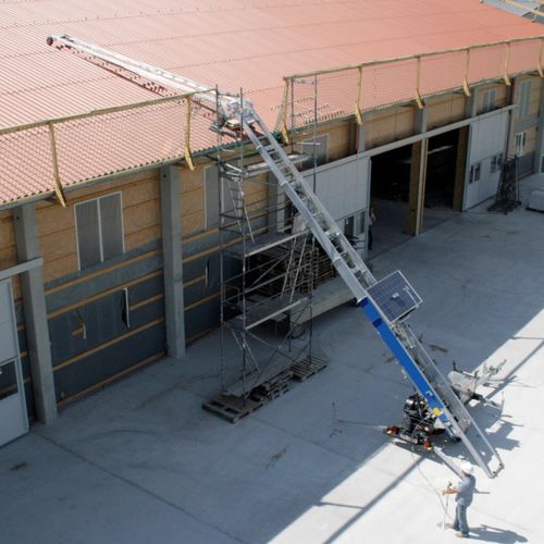 Monta-carga hidráulico - Avario K - Böcker Maschinenwerke GmbH - para canteiro de obras