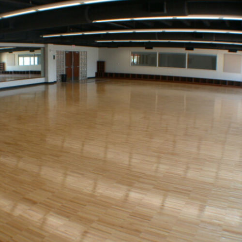 Piso esportivo para ambiente interno - PARQUET - Robbins Performing Arts - em madeira / para sala de dança