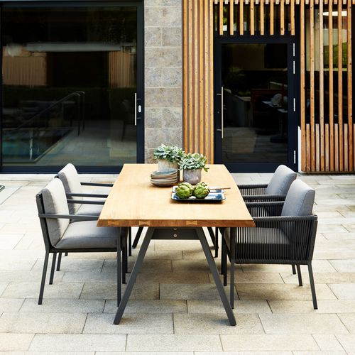 Cadeira de sala de jantar contemporânea - CLUB Dining Chair - Solpuri - para ambiente externo / em alumínio / estofada