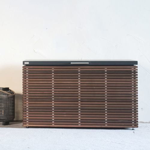 Baú contemporâneo - BOX  - CUBIC OUTDOOR LIVING - de jardim / em madeira / com almofadas