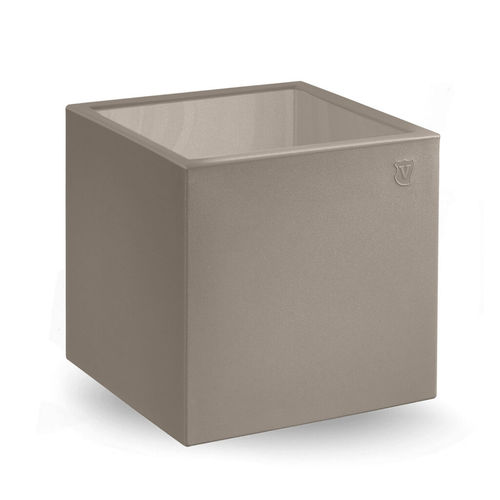 Mesa lateral moderna - BLOK - Lyxo Design - em polietileno / com base em polietileno / retangular